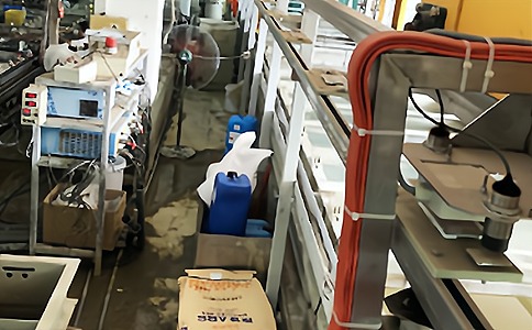 RFID智能工業(yè)產(chǎn)線(xiàn) RFID智能工業(yè)產(chǎn)線(xiàn)