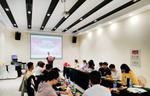 “向未來(lái)，再出發(fā)，再戰(zhàn)2022”——蘭達(dá)電磁鐵2021年終總結(jié)2022年度規(guī)劃大會(huì)圓滿(mǎn)結(jié)束